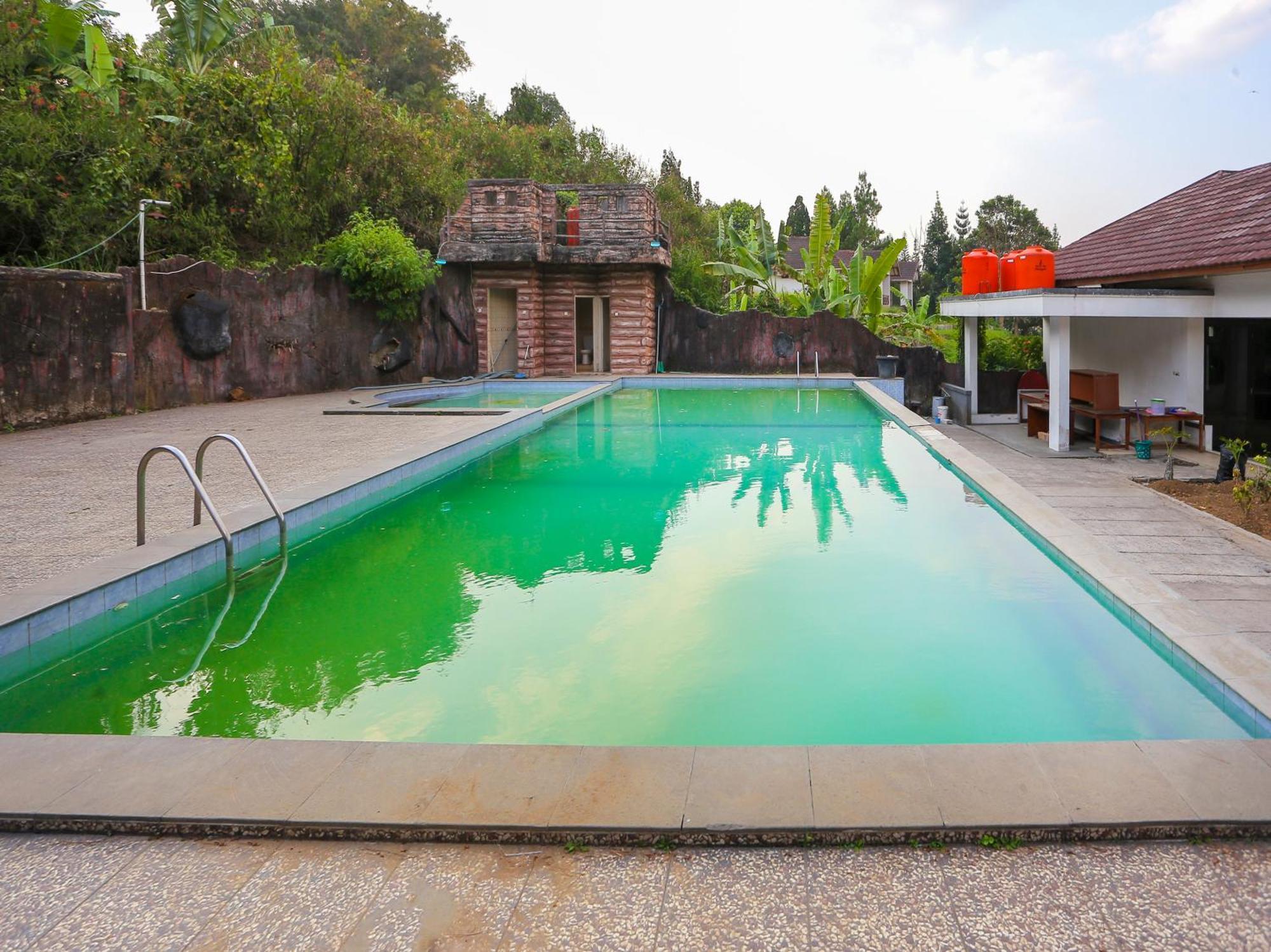 Hotel O Puncak Bogor Near Taman Safari מראה חיצוני תמונה